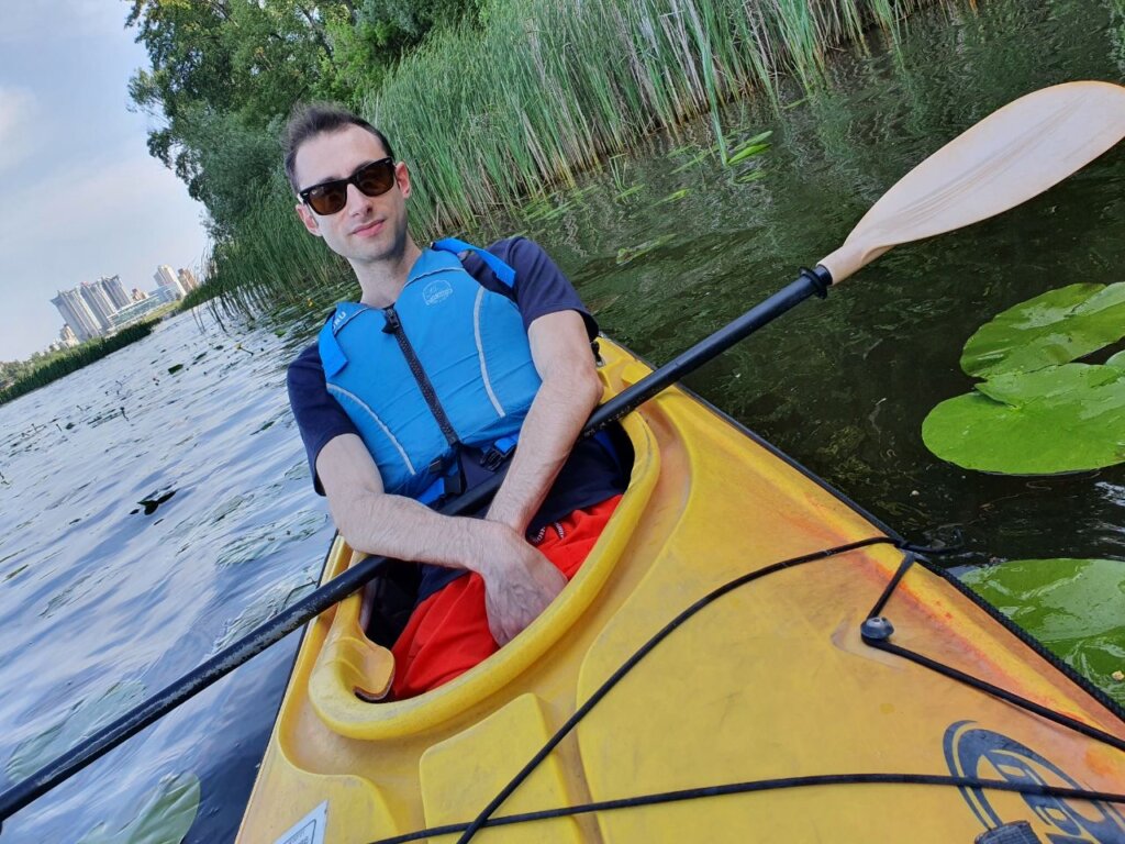 Edward Sturm kayaking on the Dnieper River in Kyiv, Ukraine in 2024.